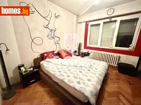 Двустаен, 65m²