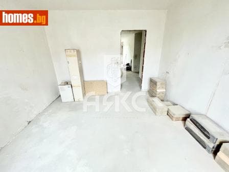 Двустаен, 110m²