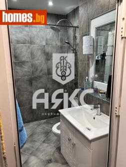 Едностаен, 48m²
