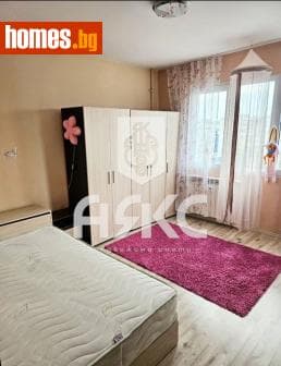 Тристаен, 103m²