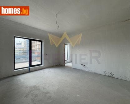 Тристаен, 189m²