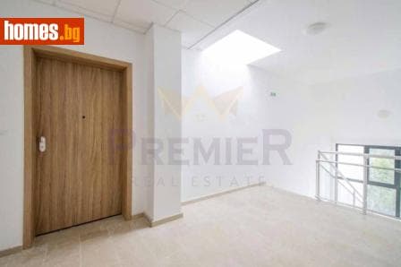 Тристаен, 189m²