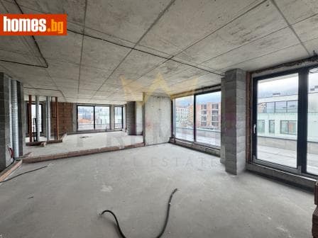 Многостаен, 311m²