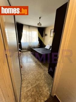 Тристаен, 88m²