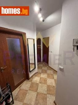 Двустаен, 65m²