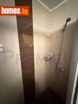 Двустаен, 64m²
