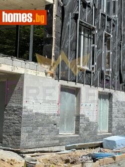 Тристаен, 169m²