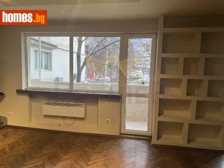 Тристаен, 110m²