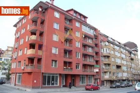Тристаен, 116m²