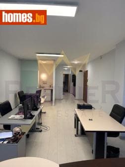 Тристаен, 129m²