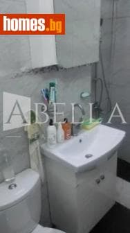 Тристаен, 86m²