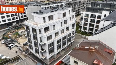 Тристаен, 142m²