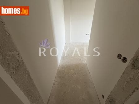 Тристаен, 108m²