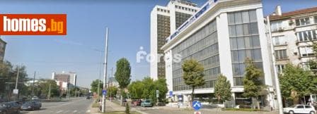 Тристаен, 127m²