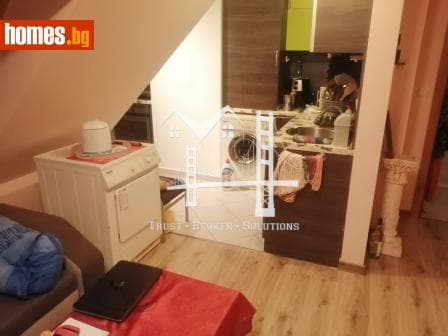 Тристаен, 100m²