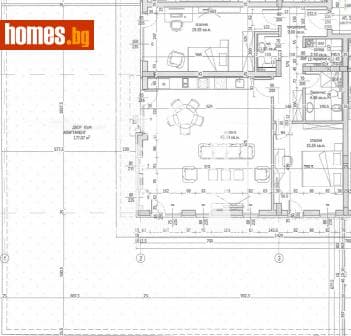 Тристаен, 145m²
