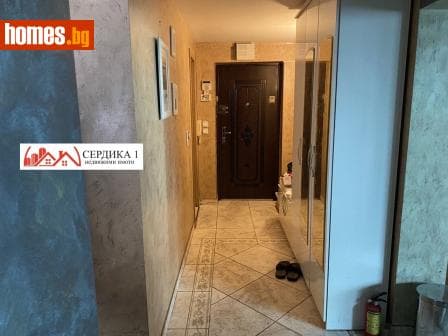Тристаен, 129m²
