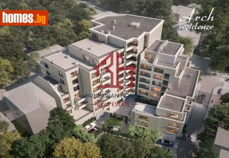 Тристаен, 110m²