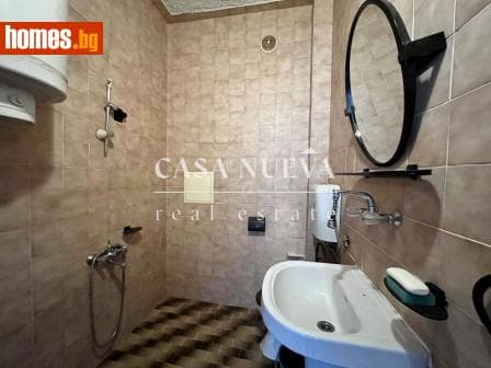 Двустаен, 80m²