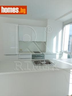 Тристаен, 129m²