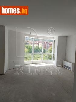 Тристаен, 129m²