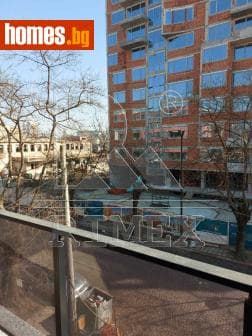 Тристаен, 110m²