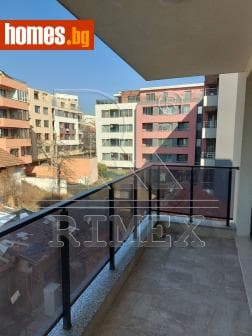 Тристаен, 110m²
