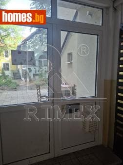 Двустаен, 71m²