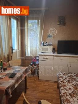 Двустаен, 71m²