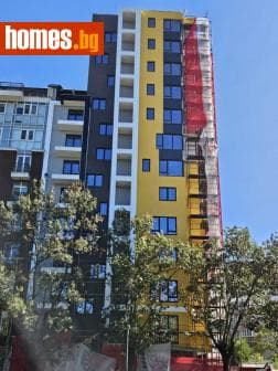 Тристаен, 104m²