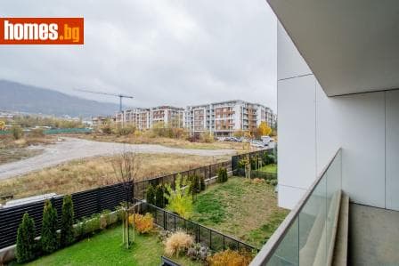 Двустаен, 82m²
