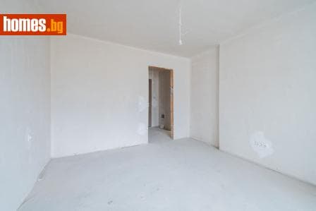 Двустаен, 82m²