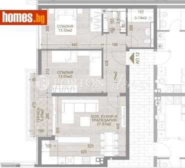 Тристаен, 103m²
