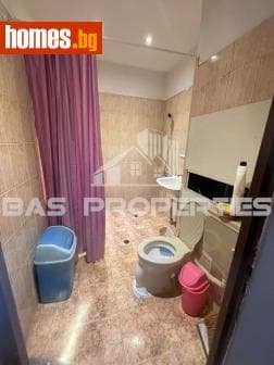 Тристаен, 85m²