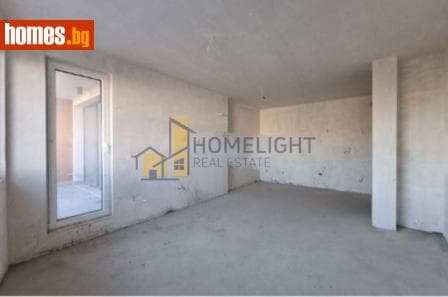 Тристаен, 118m²
