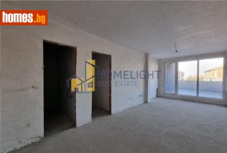 Тристаен, 118m²