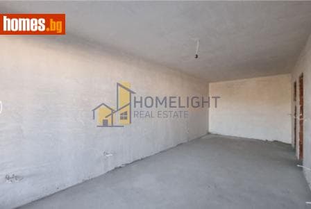 Тристаен, 118m²