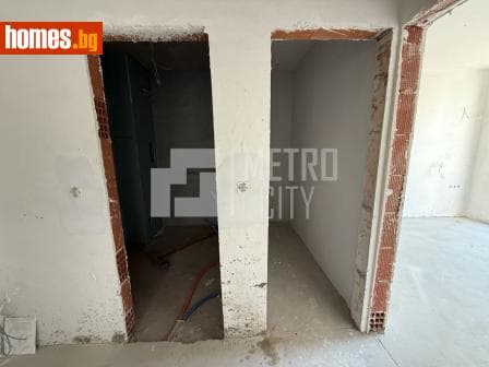 Двустаен, 65m²
