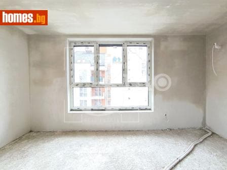 Тристаен, 113m²