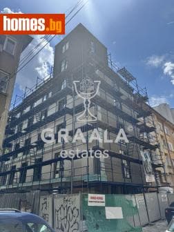 Тристаен, 99m²