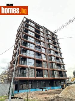 Тристаен, 110m²