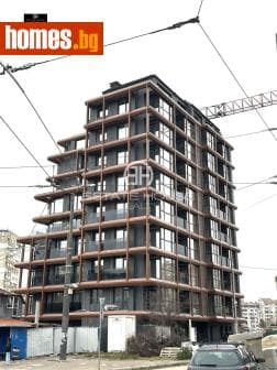 Тристаен, 110m²