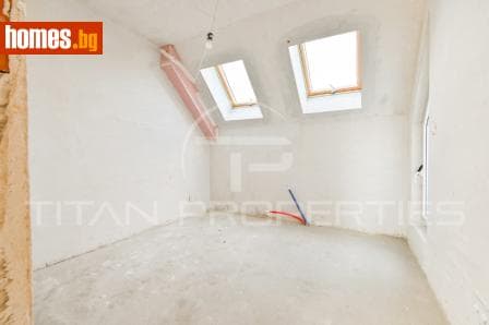 Тристаен, 130m²