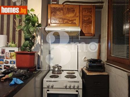 Двустаен, 65m²