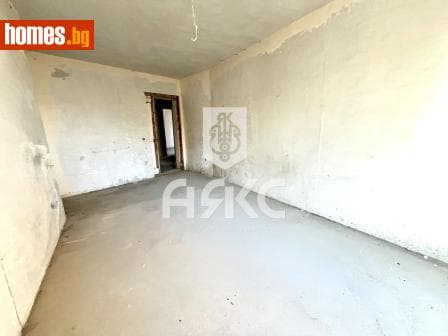 Двустаен, 106m²