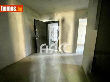 Двустаен, 106m²