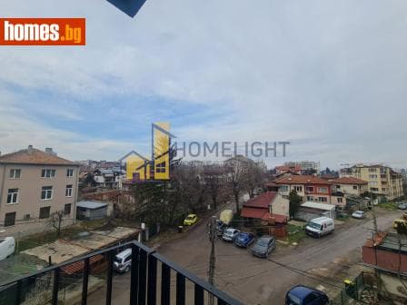 Тристаен, 103m²