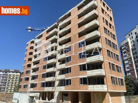 Тристаен, 99m²