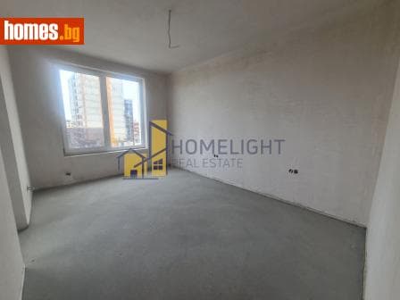 Тристаен, 98m²
