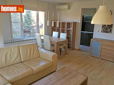 Двустаен, 82m²